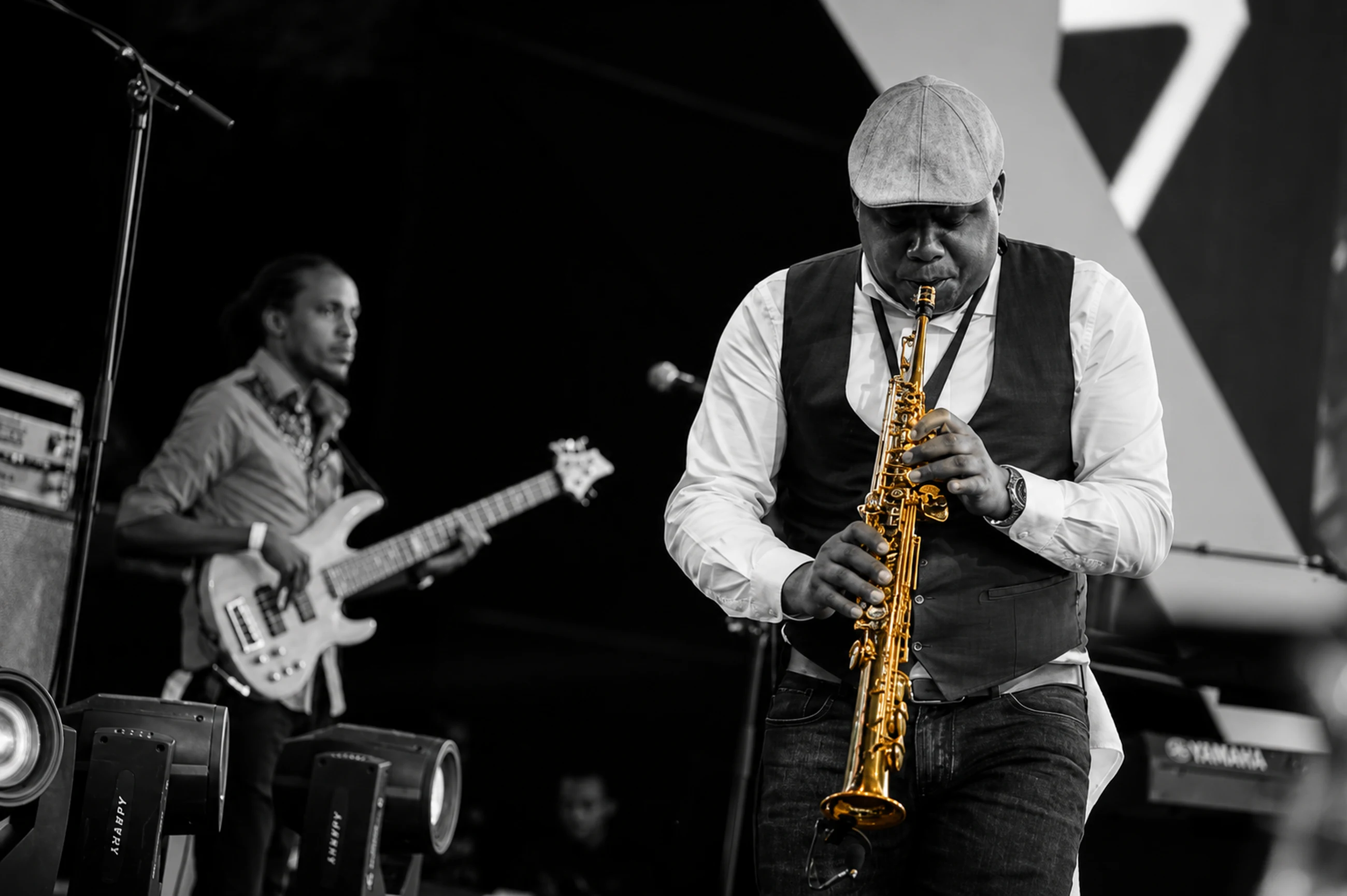Edward Parseen and band on a festival stage